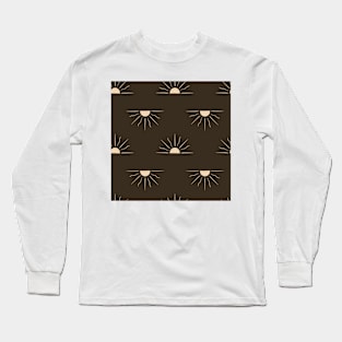 Cream Suns on Green Long Sleeve T-Shirt